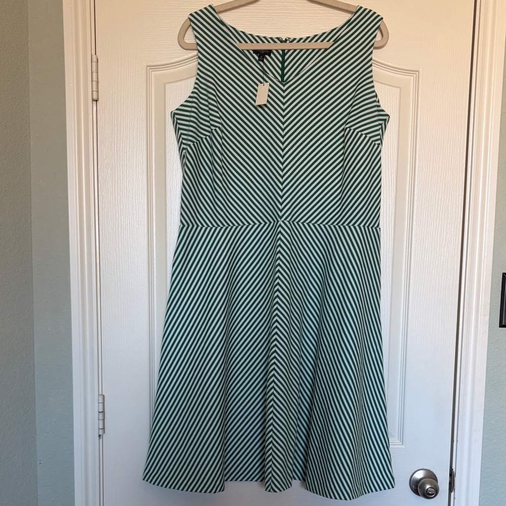 Talbots Green Striped Sleeveless Dress Jersey stretch fit flare NWT Nee sz 1X